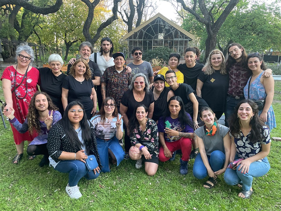 Así pasó la mateada junto al Archivo de la militancia universitaria